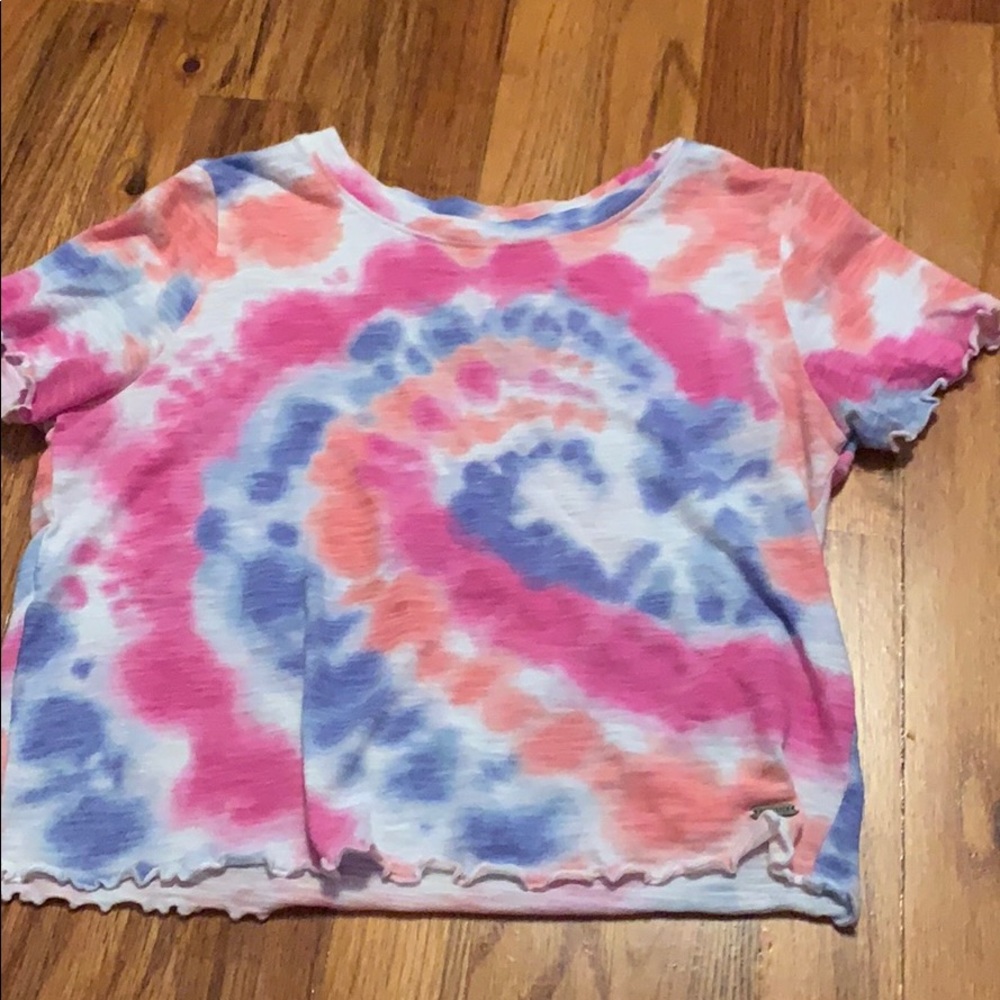 tie dye t shirt
